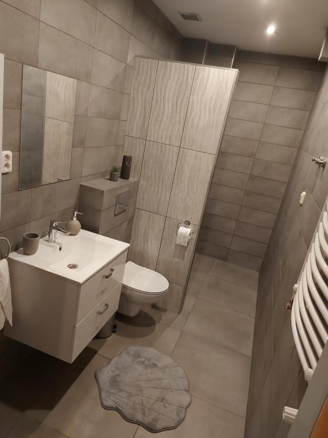 Apartament Przy Ratuszu โบกุสชุฟ-กอร์เซ ภายนอก รูปภาพ